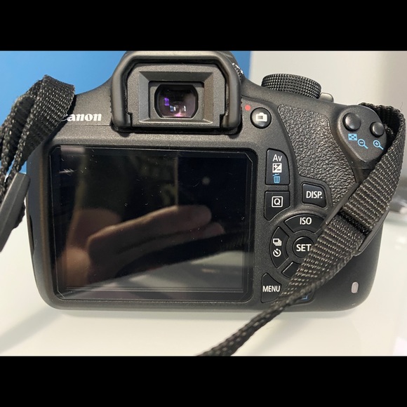 Canon EOS Rebel T5 DSLR Camera - Picture 9 of 9